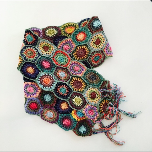 Crocheted multi color scarf - Picture 2 of 2